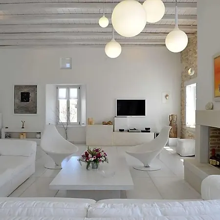 Sleeps 10 Pool * Kostos